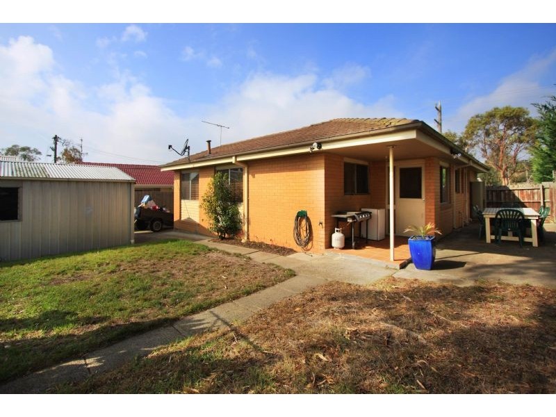 17 Kinlora Drive, Somerville VIC 3912