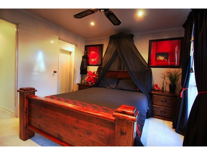 22  Pembroke Drive, Somerville VIC 3912