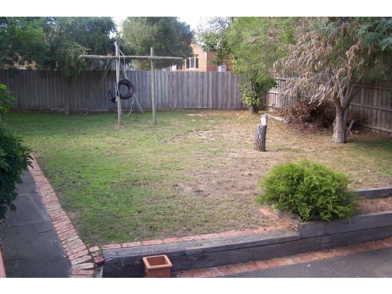 6 Rex Court, Somerville VIC 3912