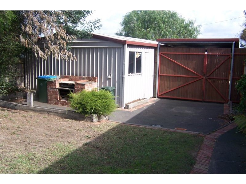 6 Rex Court, Somerville VIC 3912