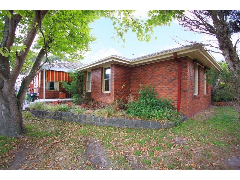 19 Pembroke Drive, Somerville VIC 3912
