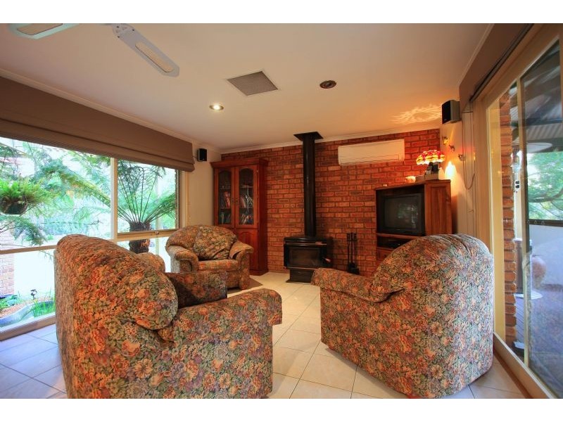 24 Altarnun Road, Langwarrin VIC 3910