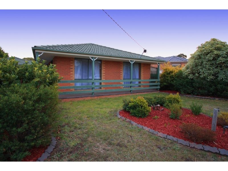 100 Clarendon Drive, Somerville VIC 3912