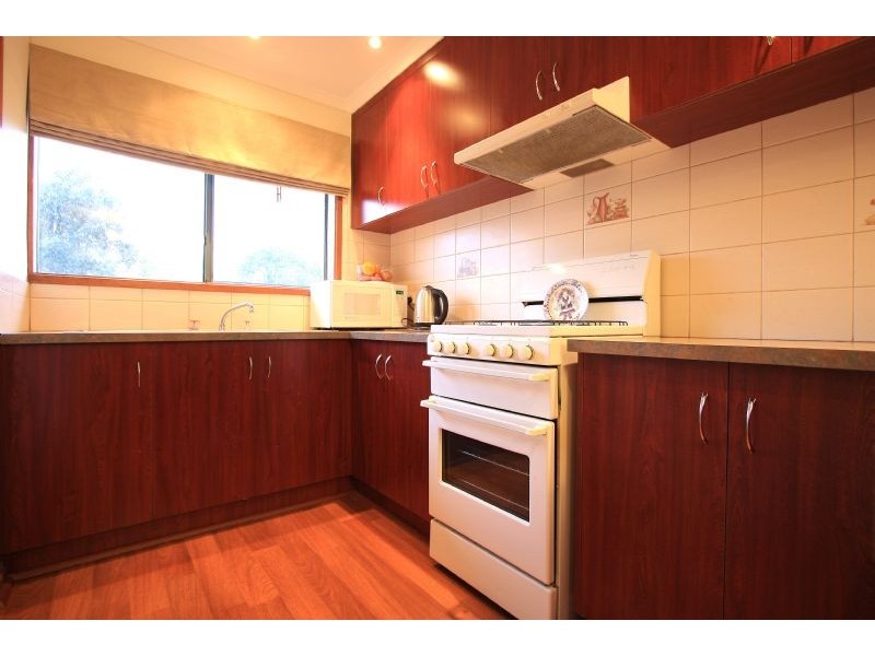 100 Clarendon Drive, Somerville VIC 3912