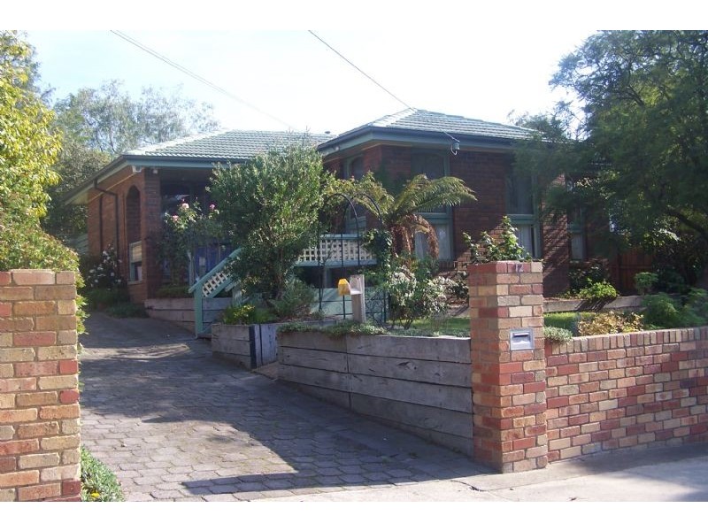 12 Montrose Avenue, Somerville VIC 3912