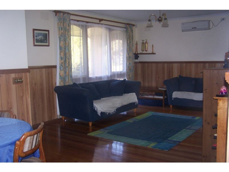 12 Montrose Avenue, Somerville VIC 3912