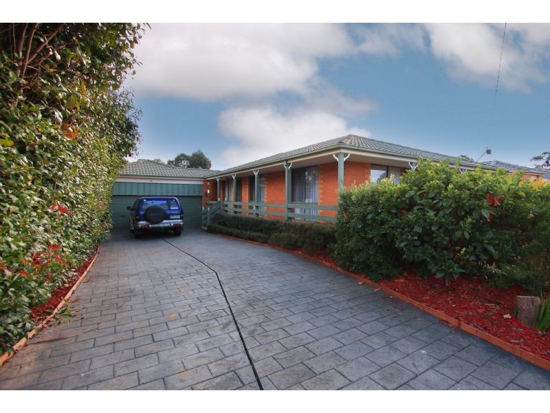 100 Clarendon Drive, Somerville VIC 3912