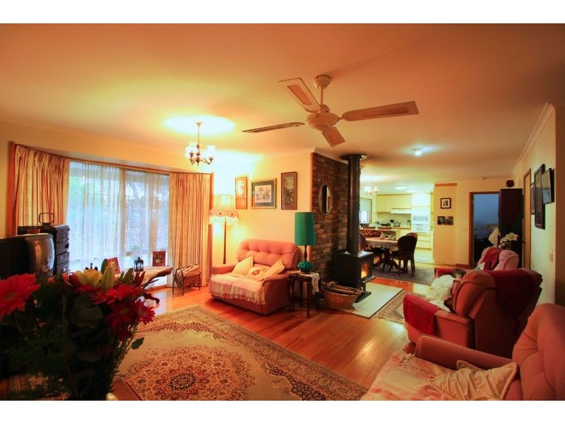 111 Grant Road, Somerville VIC 3912