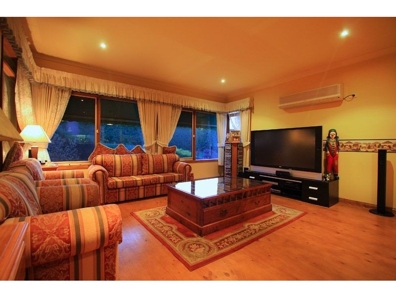 12 Diane Court, Somerville VIC 3912