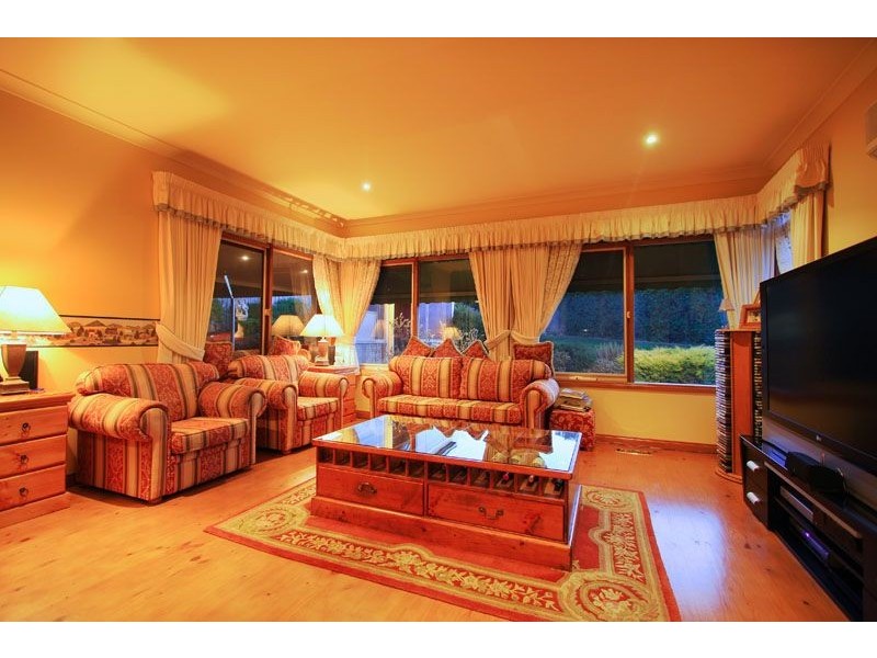 12 Diane Court, Somerville VIC 3912