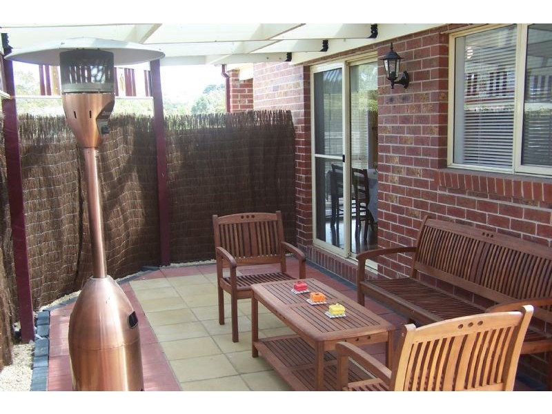 3/8 Raymond Street, Somerville VIC 3912