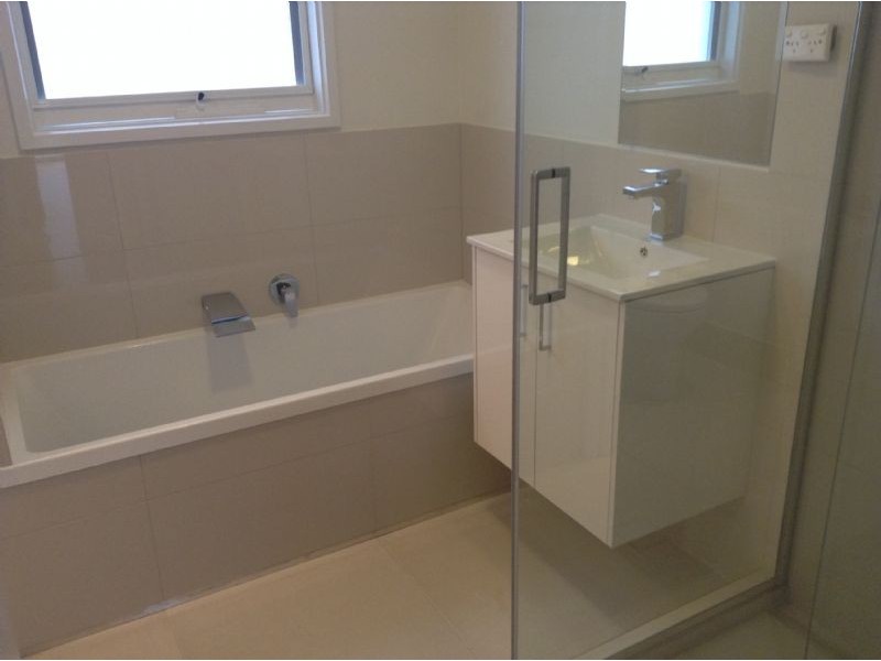 4/32 Clarendon Drive, Somerville VIC 3912