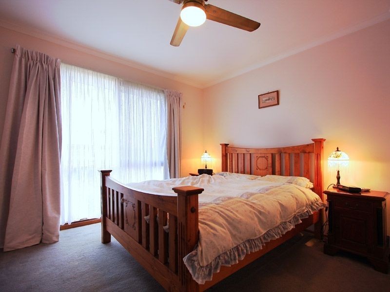 10 Applewood Rise, Somerville VIC 3912