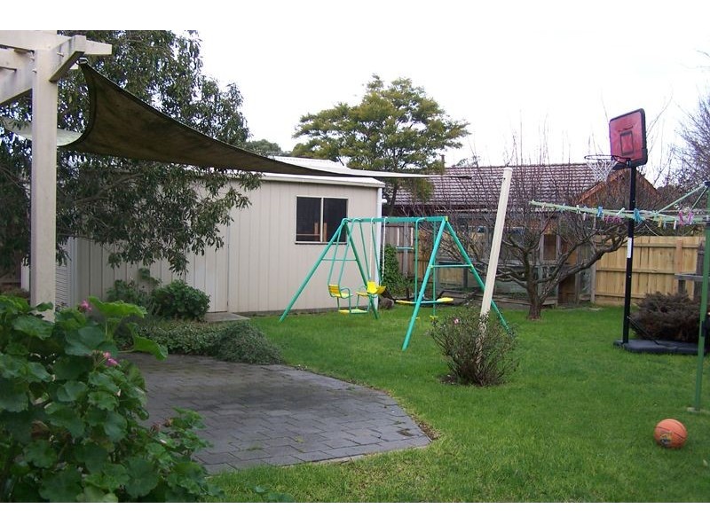 13 Harrow Ave, Somerville VIC 3912