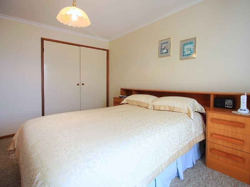 18/42 Eramosa Road East, Somerville VIC 3912