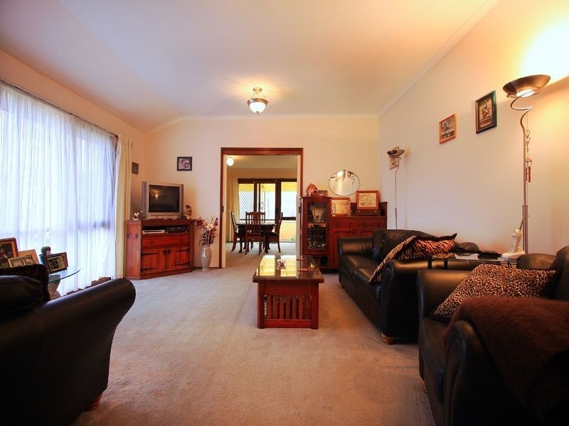 10 Applewood Rise, Somerville VIC 3912