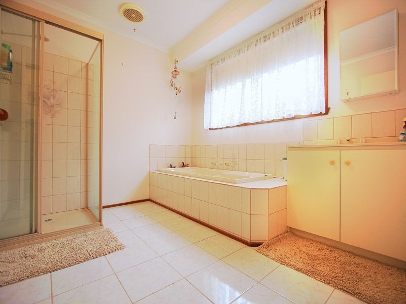 10 Applewood Rise, Somerville VIC 3912