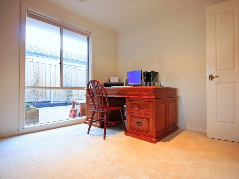 4 Dominic Mews, Somerville VIC 3912