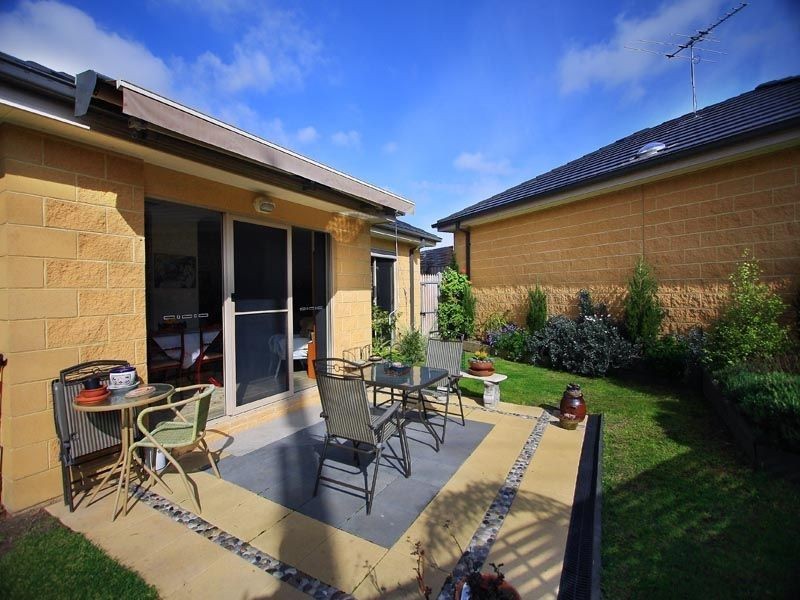 15/100 The Crescent, Tyabb VIC 3913
