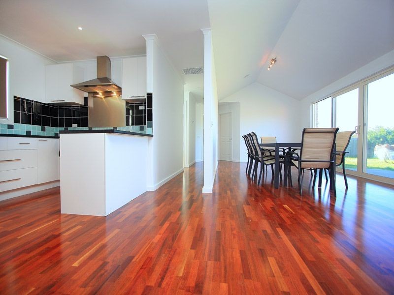 9 Vanessa Court, Somerville VIC 3912