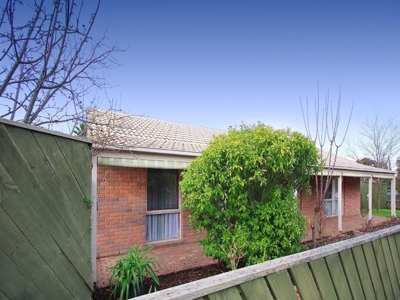 24 Majestic Drive, Somerville VIC 3912