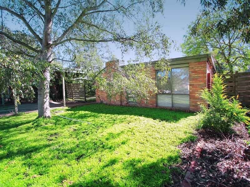 16 Craig Avenue, Tyabb VIC 3913