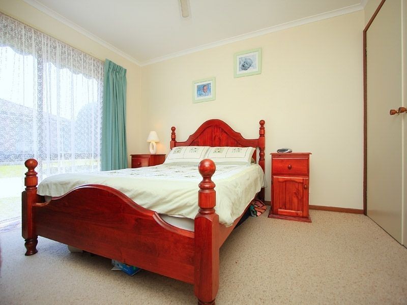 3/42 Eramosa Road East, Somerville VIC 3912