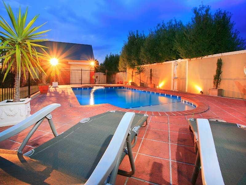 4 Eliza Place, Somerville VIC 3912