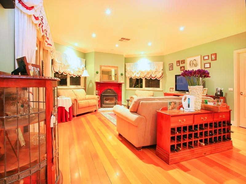 4 Eliza Place, Somerville VIC 3912