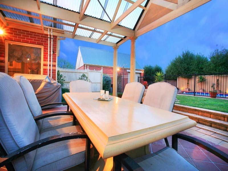 4 Eliza Place, Somerville VIC 3912