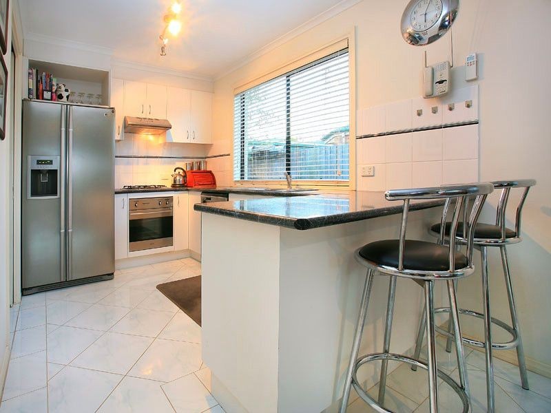 143 Clarendon Drive, Somerville VIC 3912