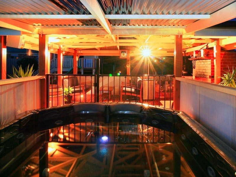 143 Clarendon Drive, Somerville VIC 3912