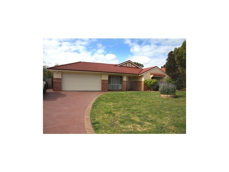 2 Blackwattle Place, Somerville VIC 3912