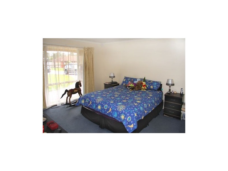 2 Blackwattle Place, Somerville VIC 3912