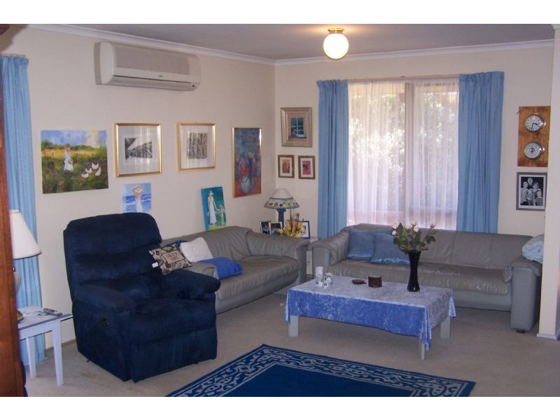 116 Clarendon Drive, Somerville VIC 3912