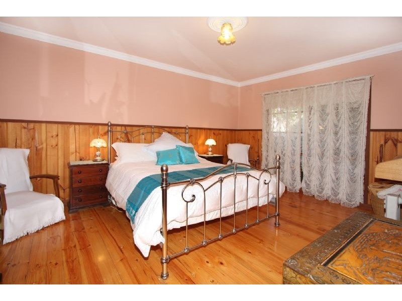 6 Lyn Court, Somerville VIC 3912