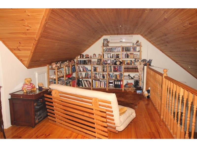 144 Eramosa Road West, Somerville VIC 3912