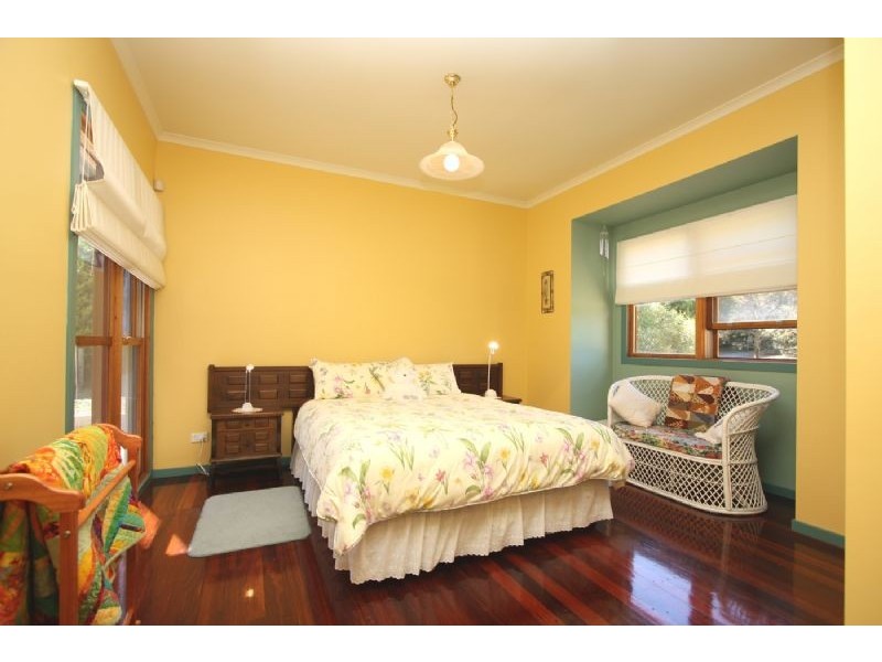 144 Eramosa Road West, Somerville VIC 3912