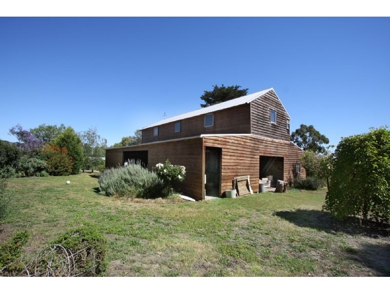 144 Eramosa Road West, Somerville VIC 3912