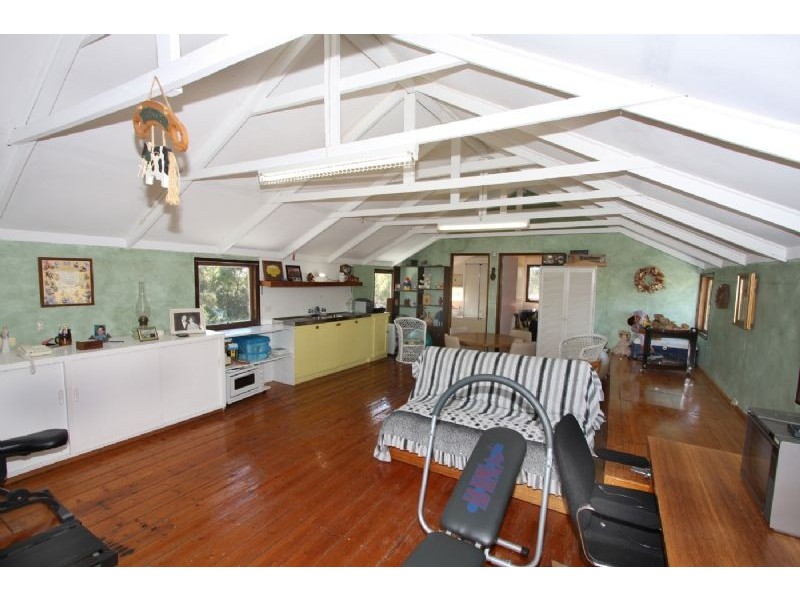 144 Eramosa Road West, Somerville VIC 3912