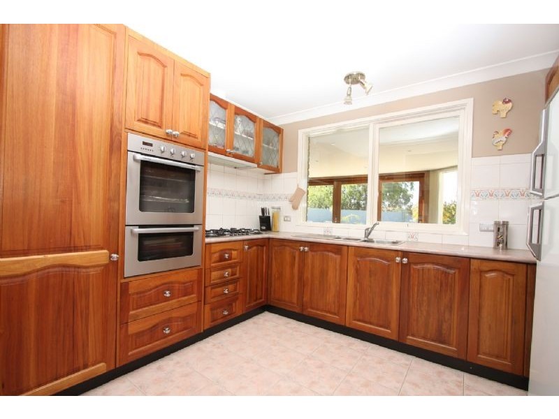 1 David Close, Somerville VIC 3912
