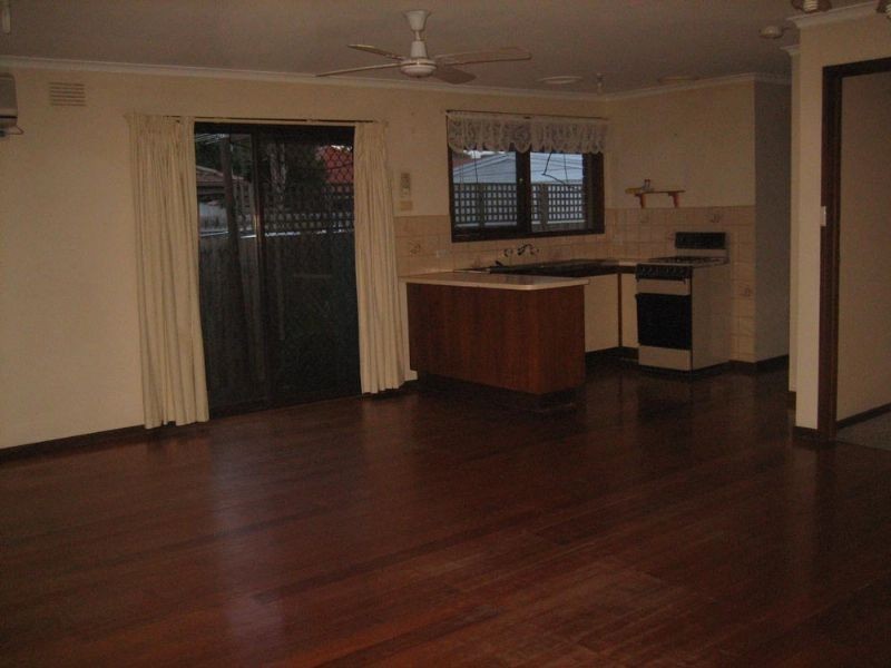 4 Yardley Court, Frankston VIC 3199