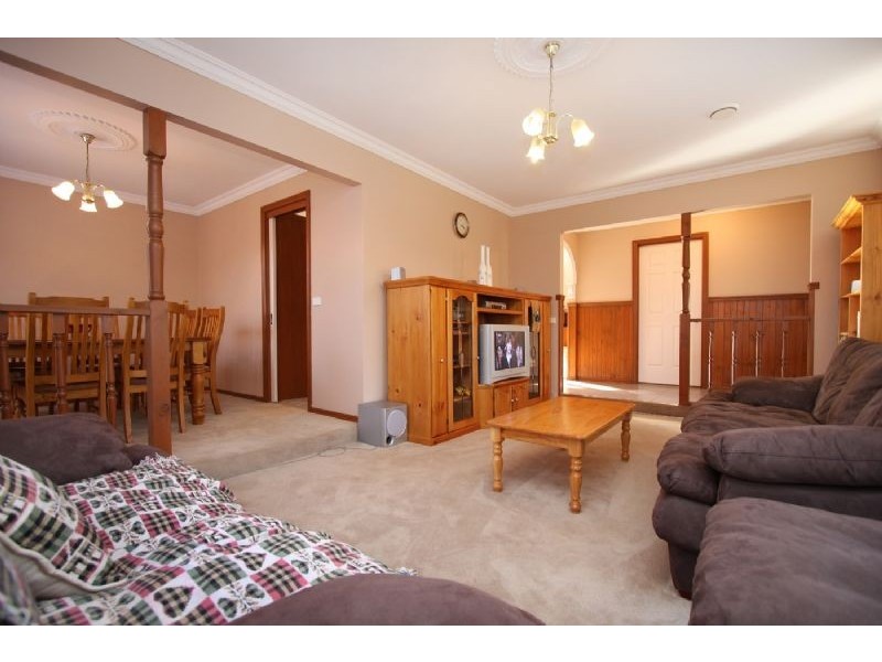 32 Wiltshire Drive, Somerville VIC 3912