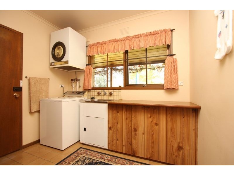 85 Weeroona Road, Langwarrin VIC 3910