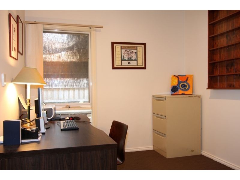 2 Moonah Way, Mount Martha VIC 3934