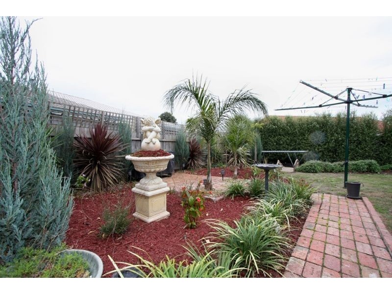 83 Graf Road, Somerville VIC 3912