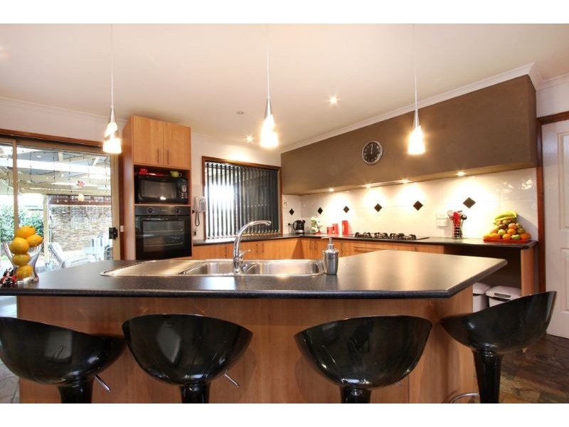 83 Graf Road, Somerville VIC 3912