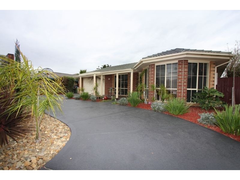 83 Graf Road, Somerville VIC 3912