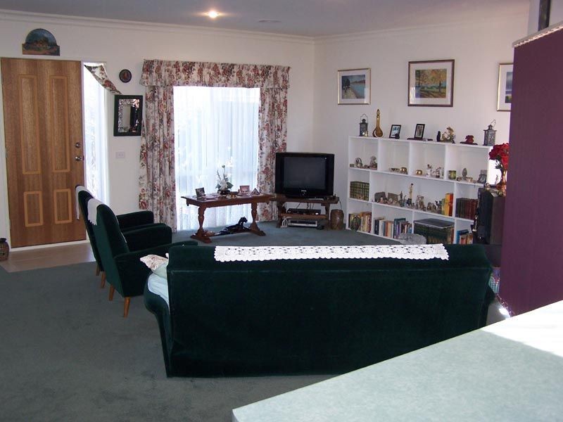 1/1 Foxwood Place, Somerville VIC 3912