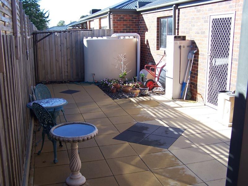 1/1 Foxwood Place, Somerville VIC 3912